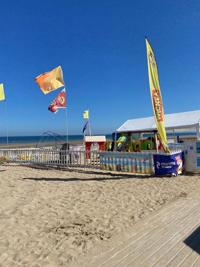La Villa L'Oiseau Bleu Proche De La Plage Et De Deauville !!! Awards 2025 Blonville-sur-Mer Exteriér fotografie
